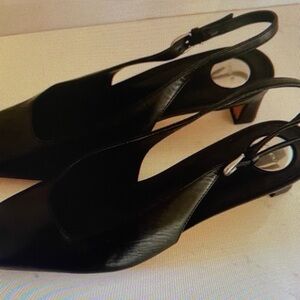 Tod's Elegant Black Slingback Heels